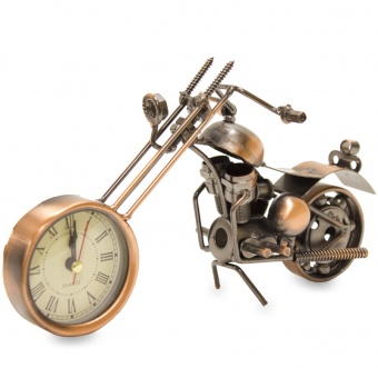 Ein Motorrad mit einer Uhr