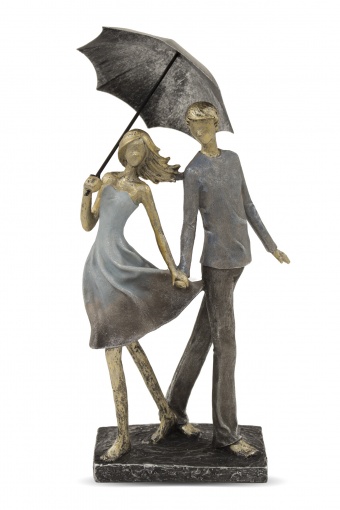 Figur eines Paares mit Regenschirm